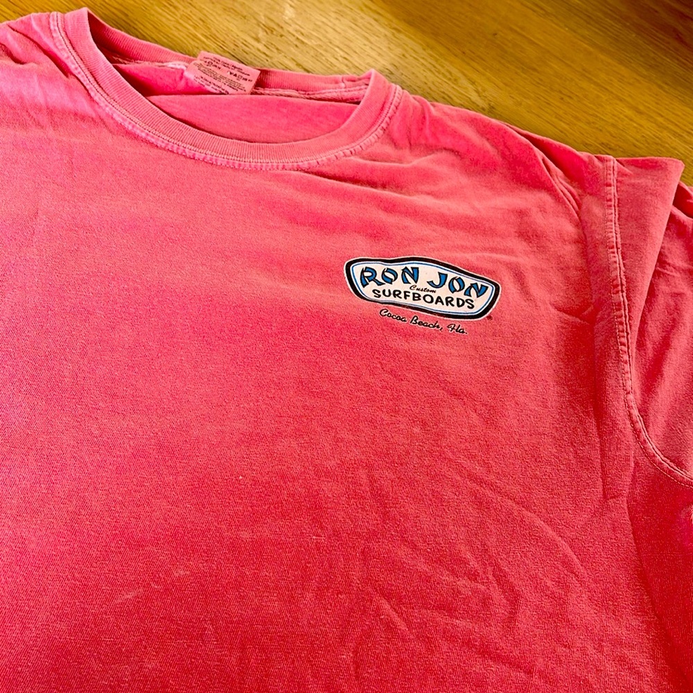Ron Jon T shirt (L)